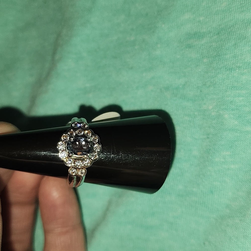 She's A Classic Lab Created Tanzanie Rhodium Plating Size 7 Firm Price Is $36 - Picture 3 of 8
